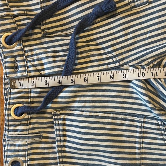 Free People NWOT Moxie Railroad low-slung striped jeans pants. Size 28. Blue - Picture 6 of 6